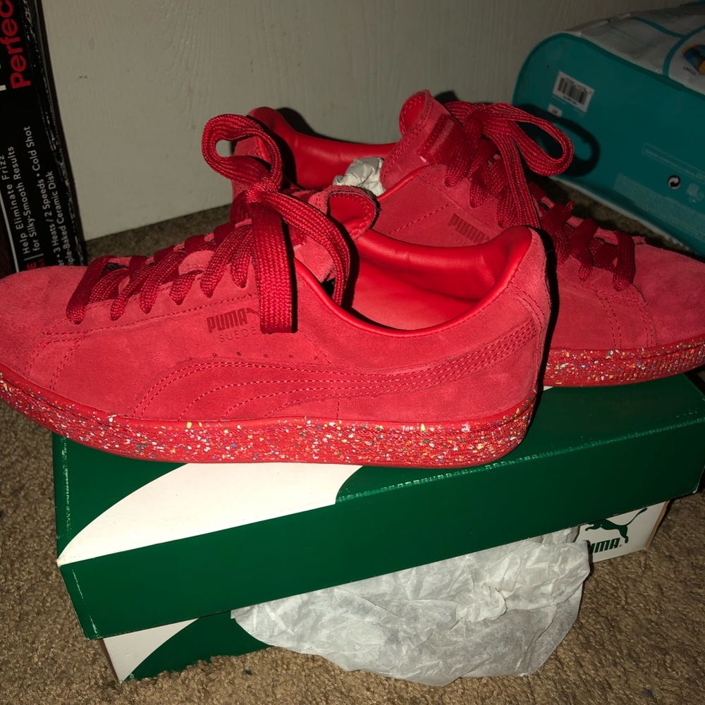 Puma Sneakers